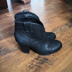 Vince Camuto  Black Leather Ankle Boots Size 6